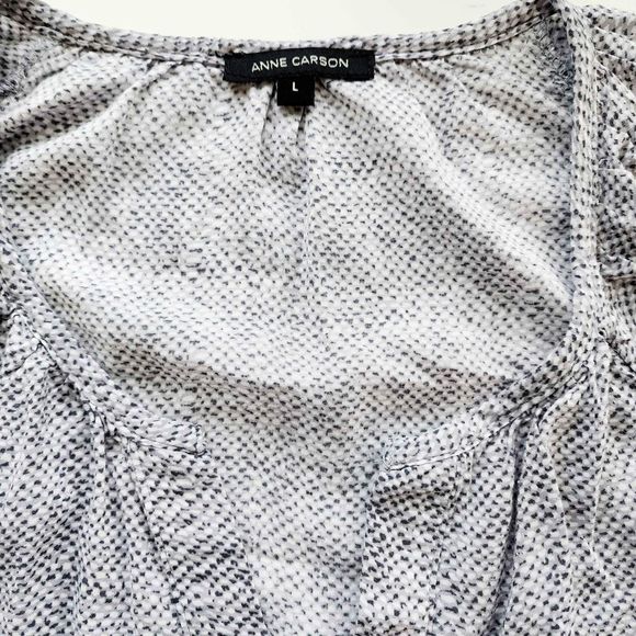 Women's Large Black and White Anne Carson Print Top Shirt Business Casual Blouse - Picture 3 of 5